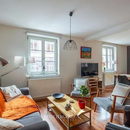 Maison Historique Au Coeur Du Marche De Noel *